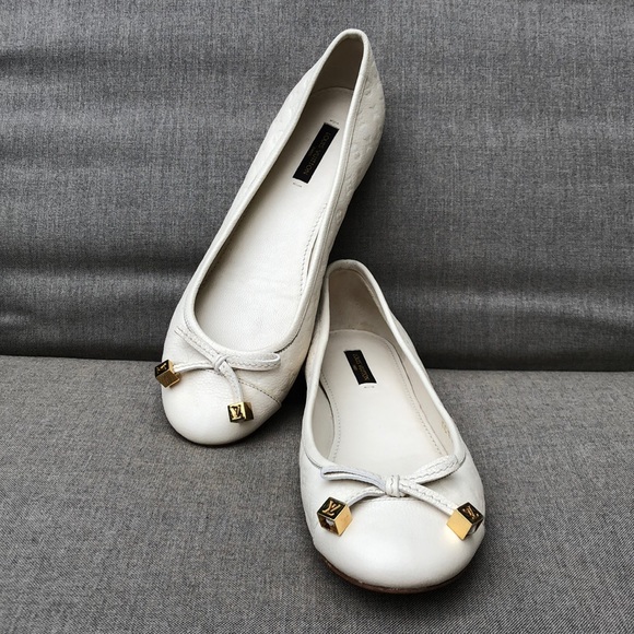 LOUIS VUITTON Leather Empreinte Ballet Flats - Picture 1 of 14